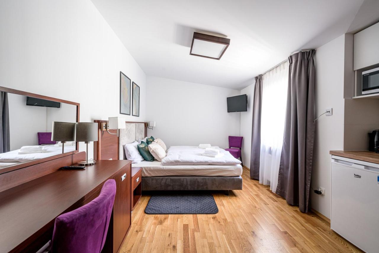 On/Set Aparthotel Cracovia Exterior foto