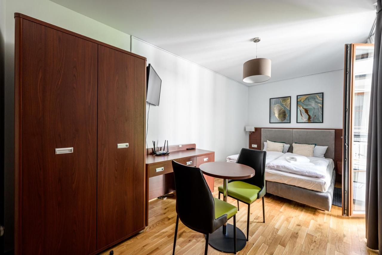 On/Set Aparthotel Cracovia Exterior foto